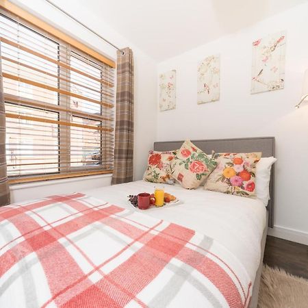 City Centre Posh Parlour Gated Parking 1Bed Wifi Kingston upon Hull Dış mekan fotoğraf