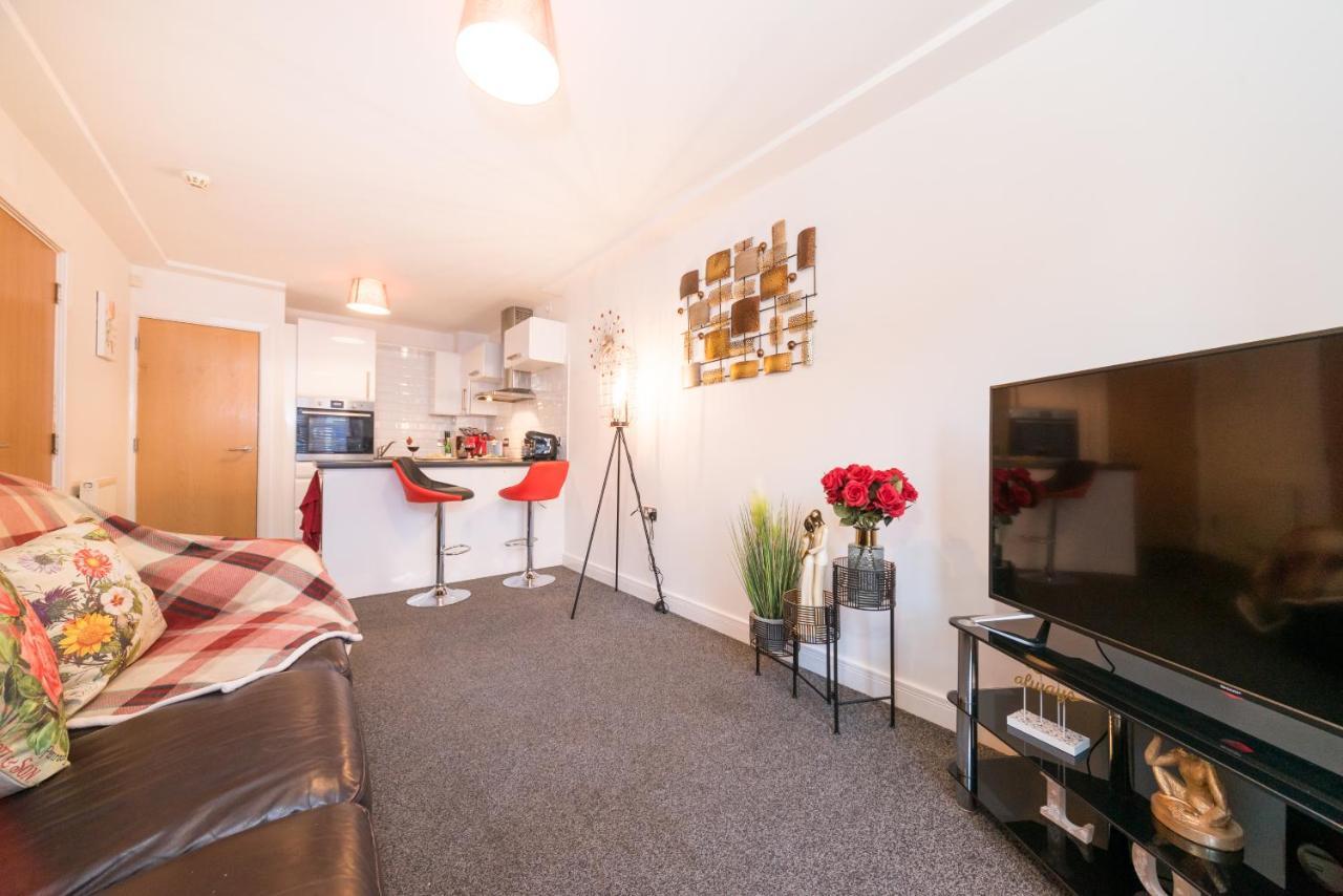 City Centre Posh Parlour Gated Parking 1Bed Wifi Kingston upon Hull Dış mekan fotoğraf