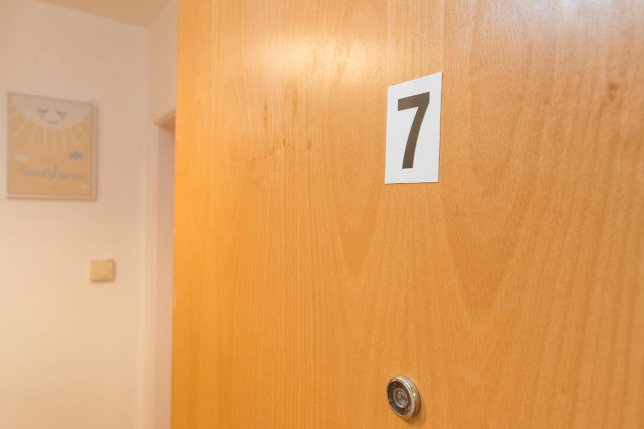 City Centre Posh Parlour Gated Parking 1Bed Wifi Kingston upon Hull Dış mekan fotoğraf