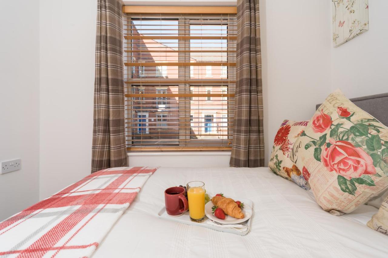City Centre Posh Parlour Gated Parking 1Bed Wifi Kingston upon Hull Dış mekan fotoğraf